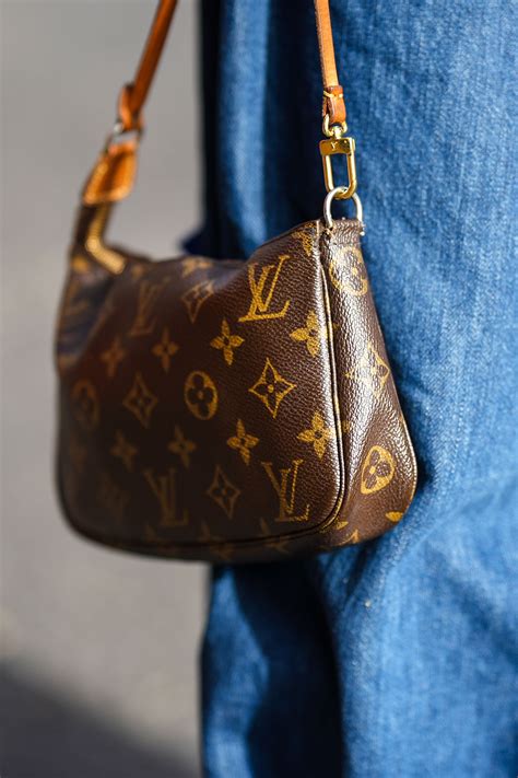 bolso para movil louis vuitton|bolsa original louis vuitton.